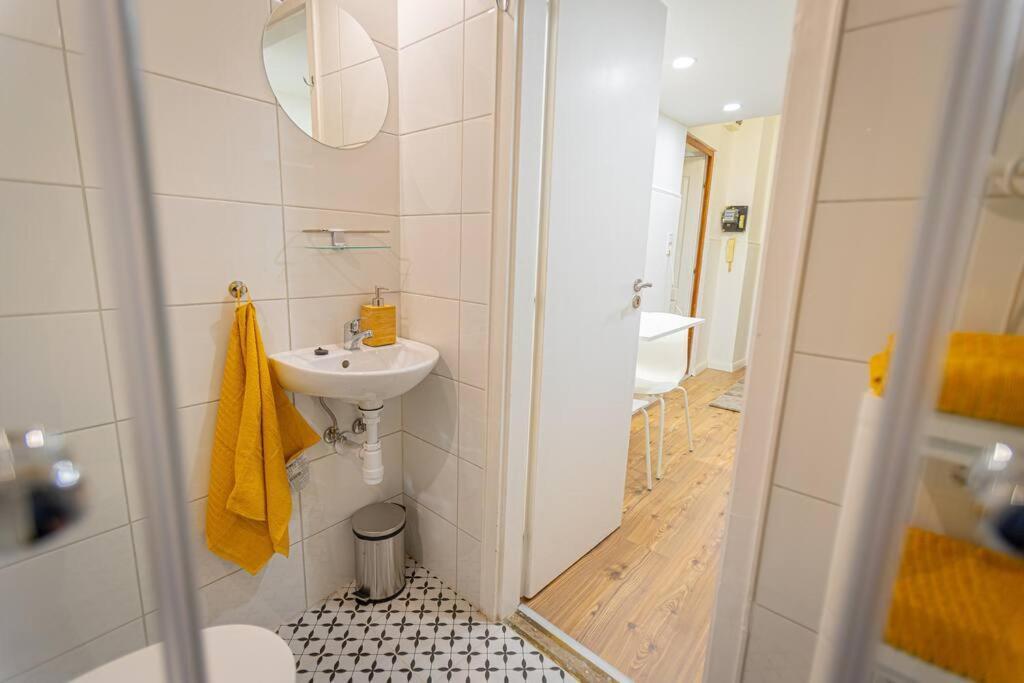 2 Bedroom Apartment In The Dob Street, Emerald บูดาเปสต์ ภายนอก รูปภาพ