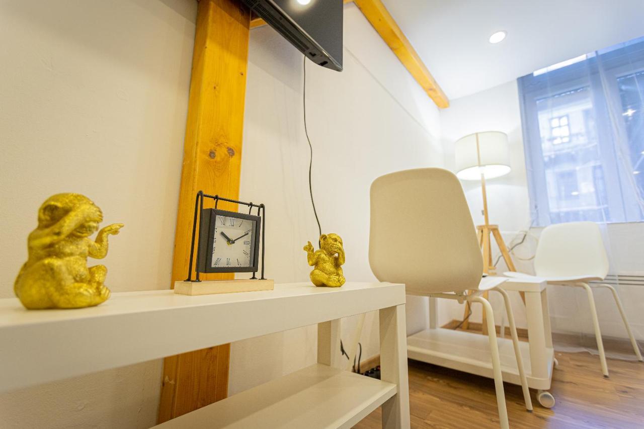 2 Bedroom Apartment In The Dob Street, Emerald บูดาเปสต์ ภายนอก รูปภาพ